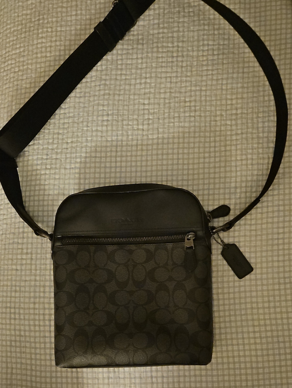 Coach Men's Black Signature Messenger Crossbody Bag